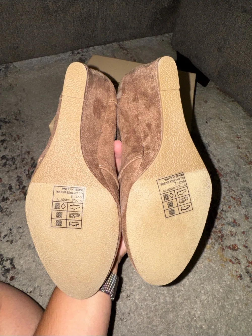Yoki suede wedge